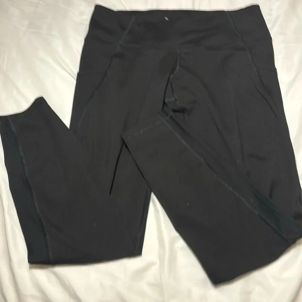 Old Navy Active Go Dry Black Leggings with Side Pockets size MP